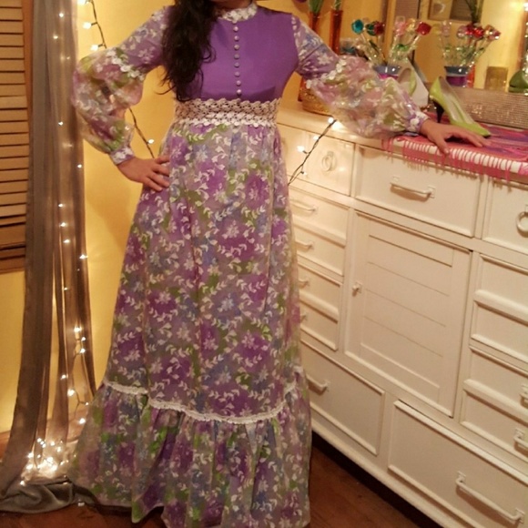 Meet your Posher, Lucy - Picture 4 of 5